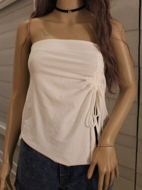 PrettyLittleThing White Strapless Ruched Side Tie Camisole